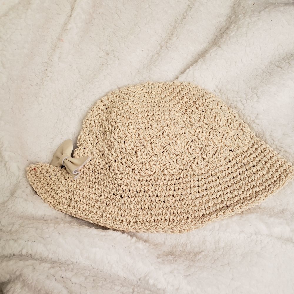 Hat - Picture 7 of 8